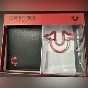 🆕True Religion ALTRO Bifold Wallet W/Horseshoe Carabiner